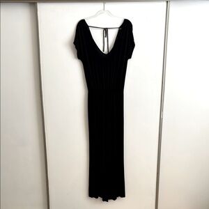 HYFVE - Elegant Black Short Sleeve Low Back Pants Jumpsuit